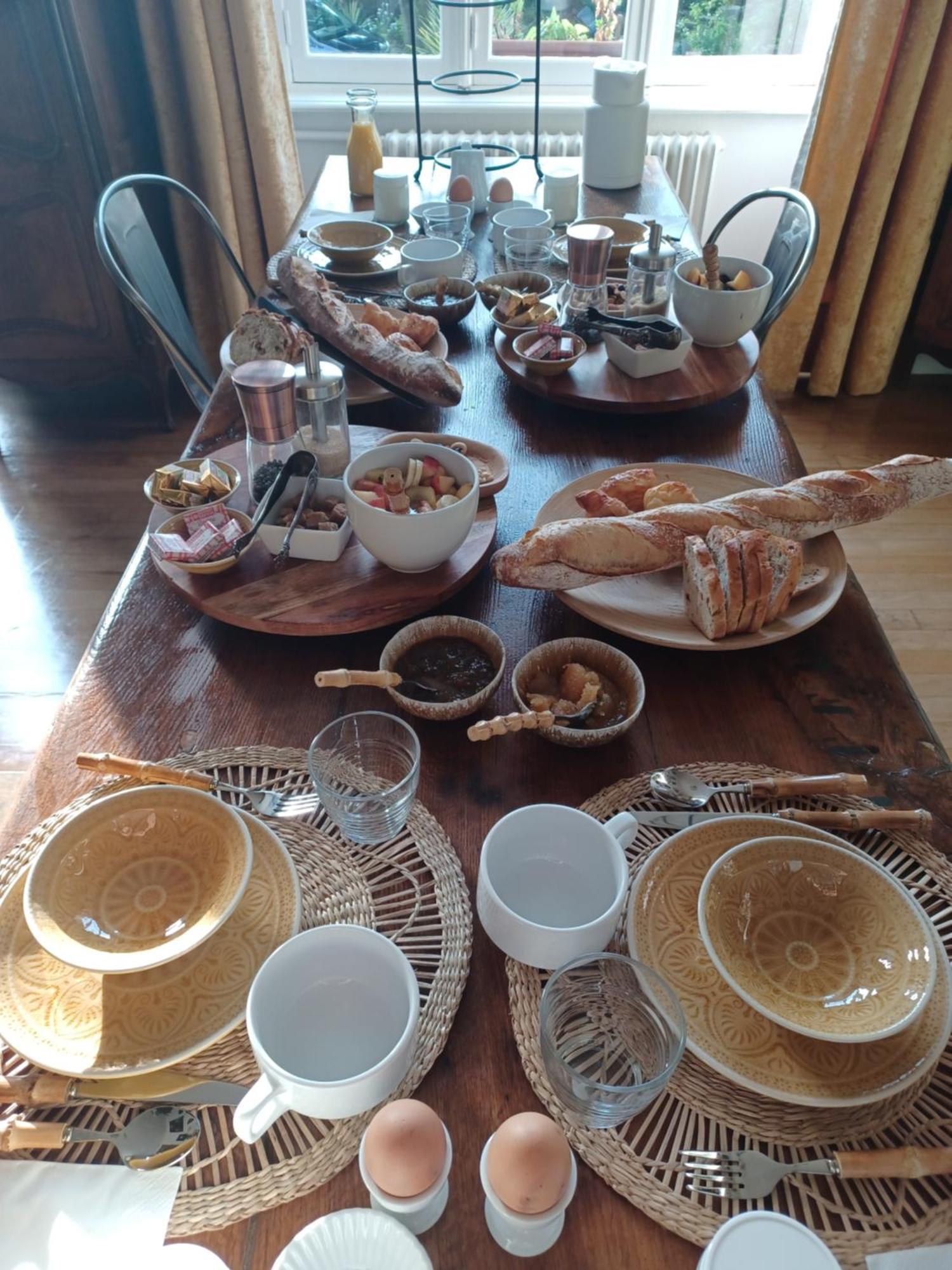 Le Banellou Bed & Breakfast Кимпер Екстериор снимка