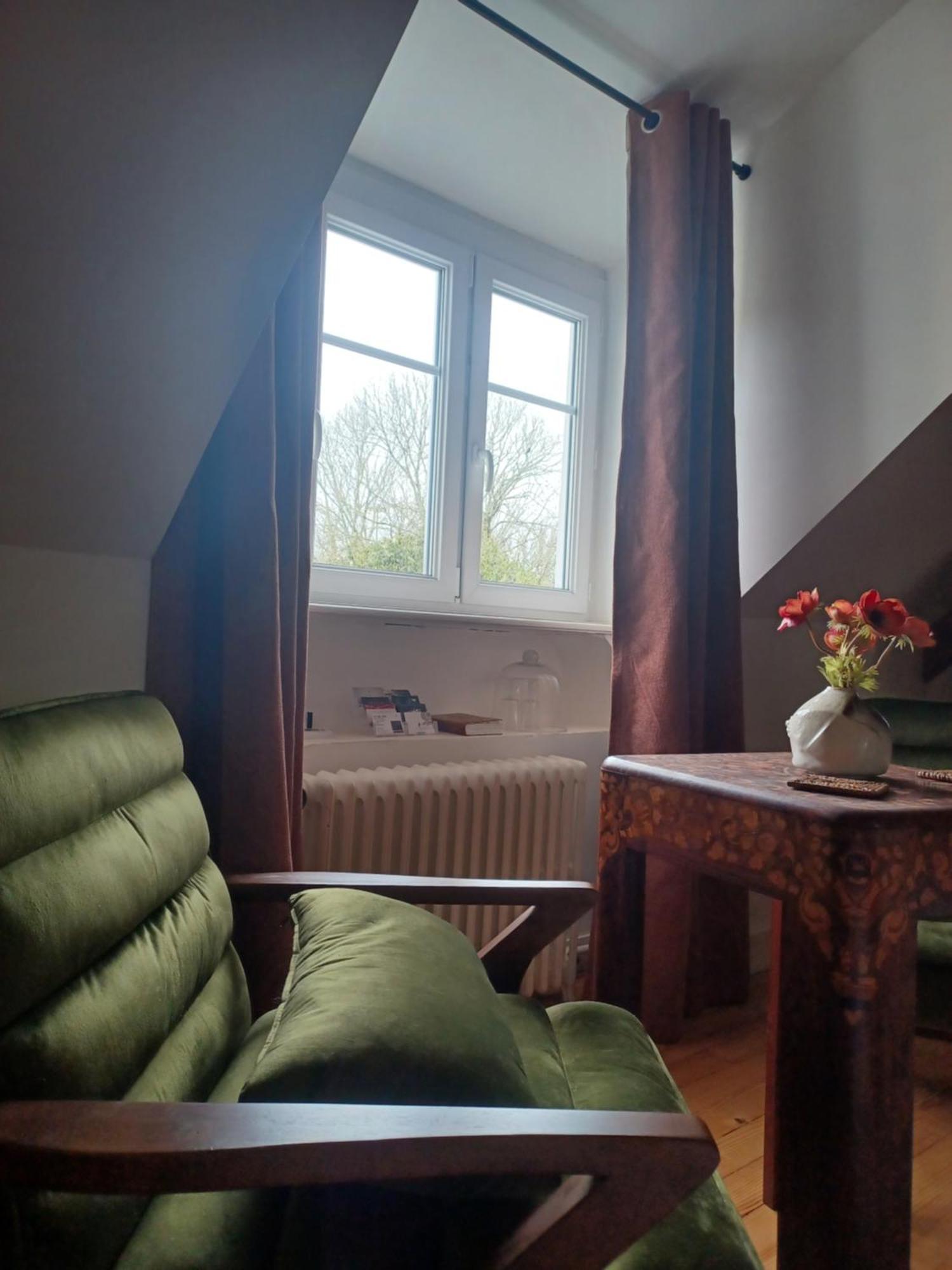 Le Banellou Bed & Breakfast Кимпер Екстериор снимка
