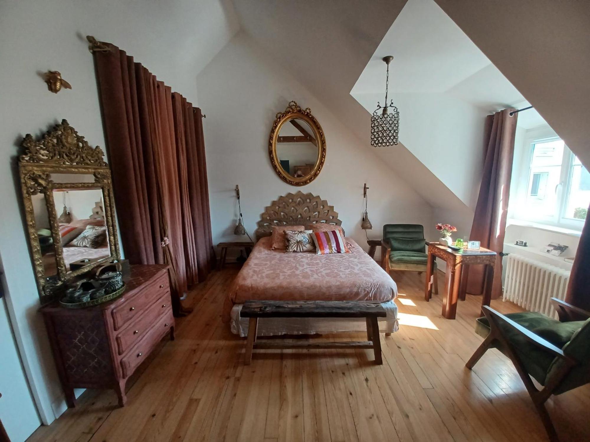 Le Banellou Bed & Breakfast Кимпер Екстериор снимка